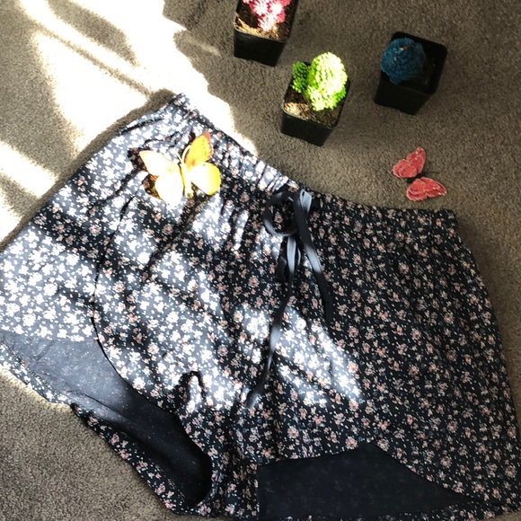 Navy Blue Floral Shorts - Picture 1 of 6